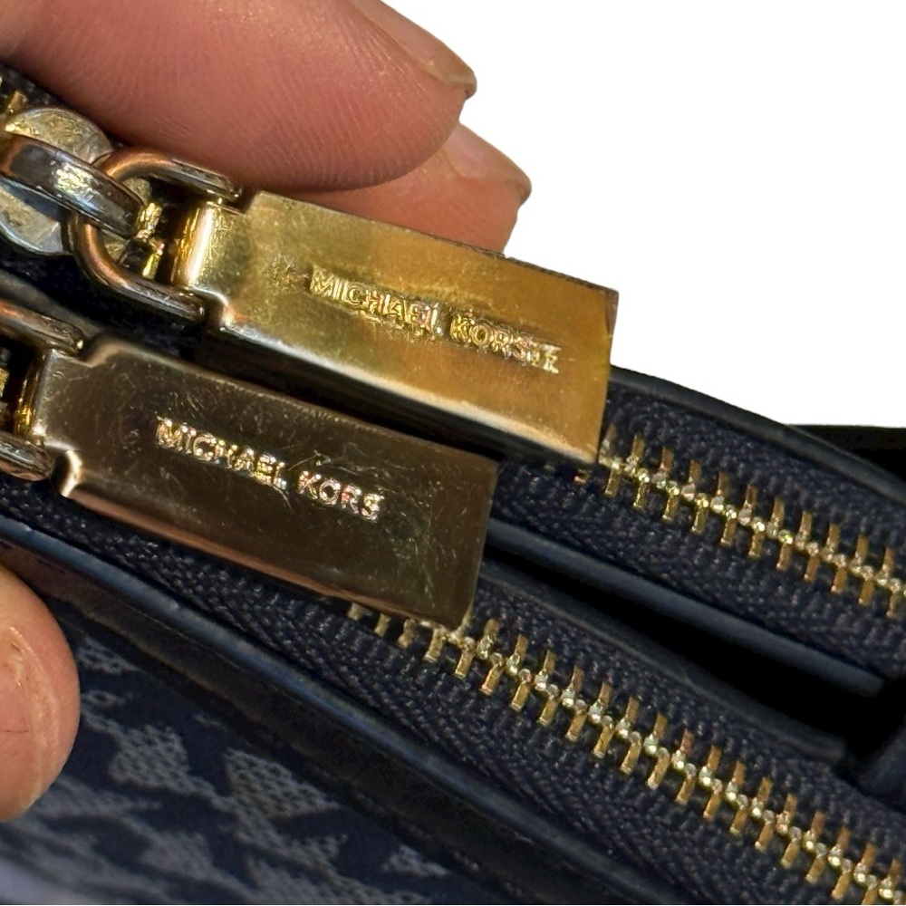 Michael Kors Jet Set Travel Double-Zip Wristlet Wallet Navy MK Mono Canvas - Picture 3 of 12